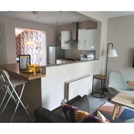 Central Belfast Apartments The Village House Extérieur photo